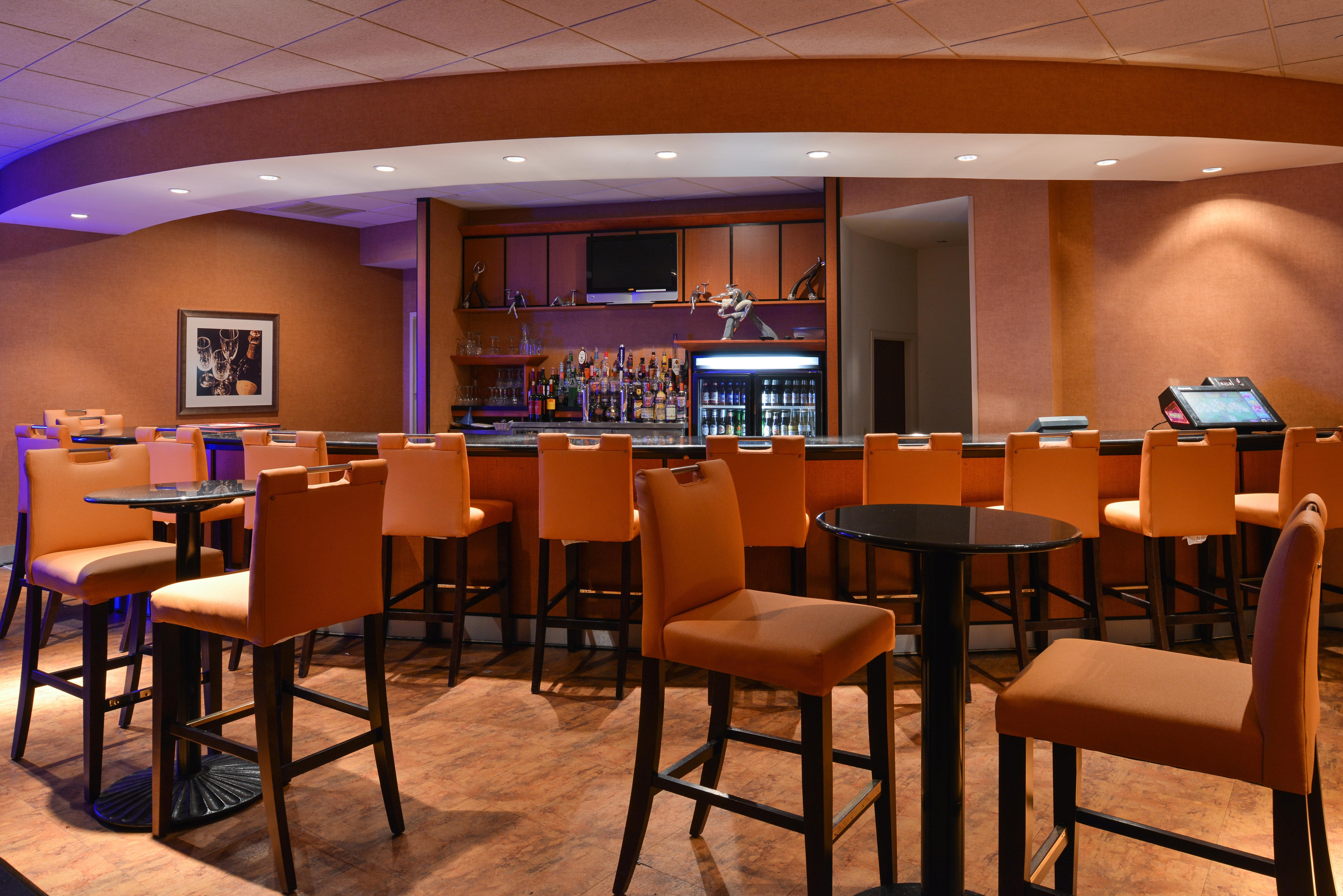 Holiday Inn Martinsburg By Ihg Экстерьер фото