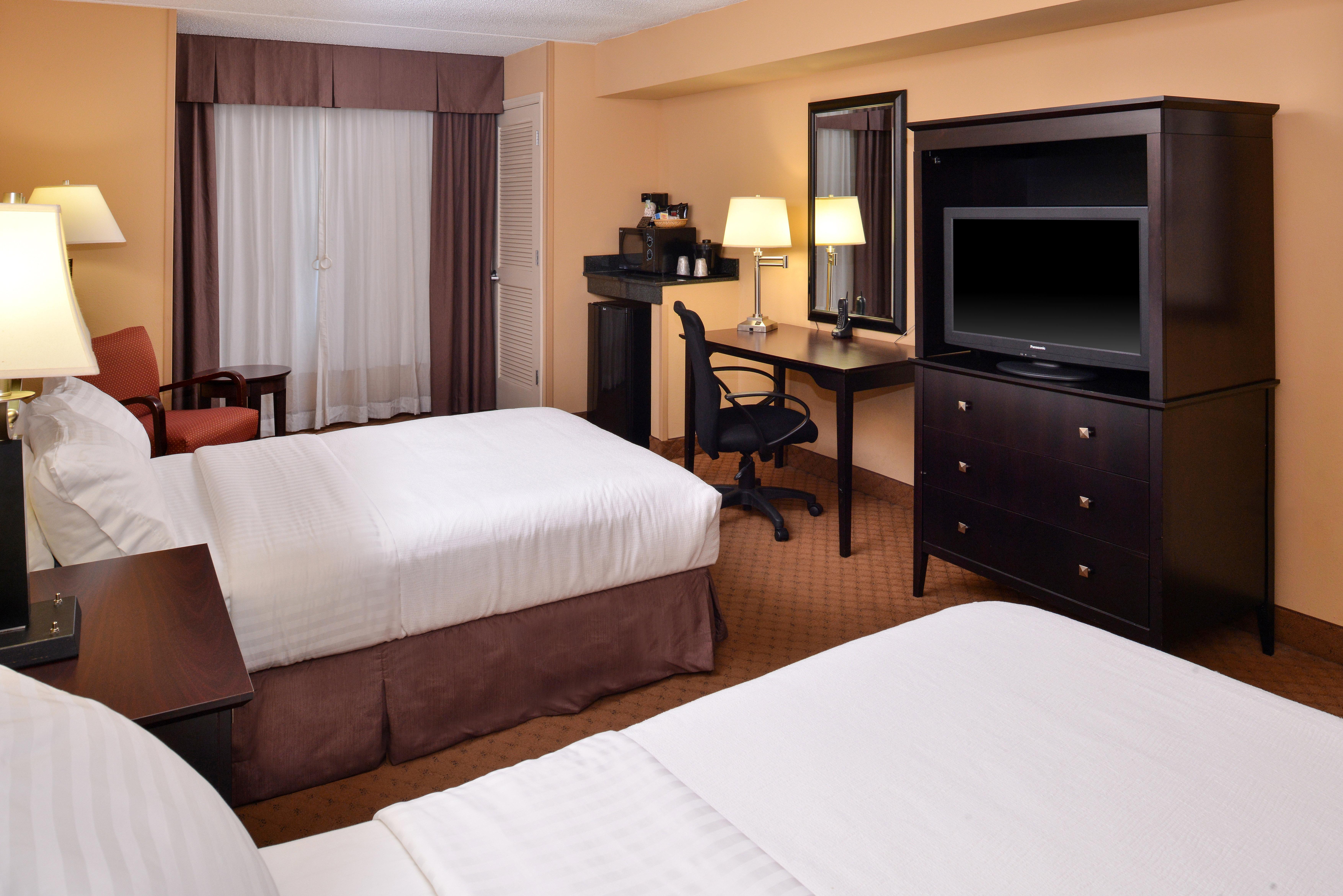 Holiday Inn Martinsburg By Ihg Экстерьер фото